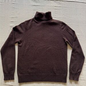 100% Cashmere Chocolate Brown Turtleneck Sweater
